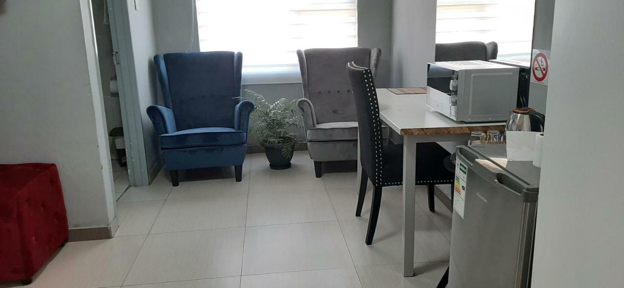 The New Mall Guesthouse Maun Exterior foto