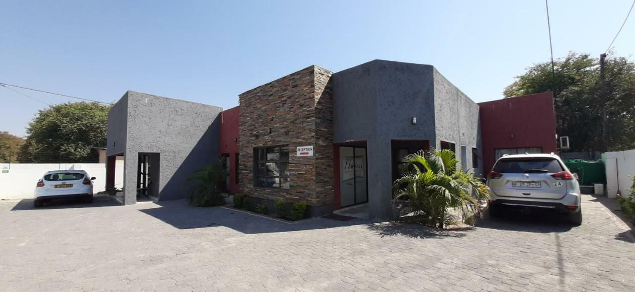 The New Mall Guesthouse Maun Exterior foto